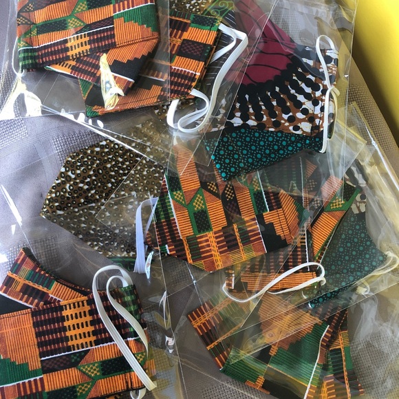 Ankara print face mask - Picture 4 of 10